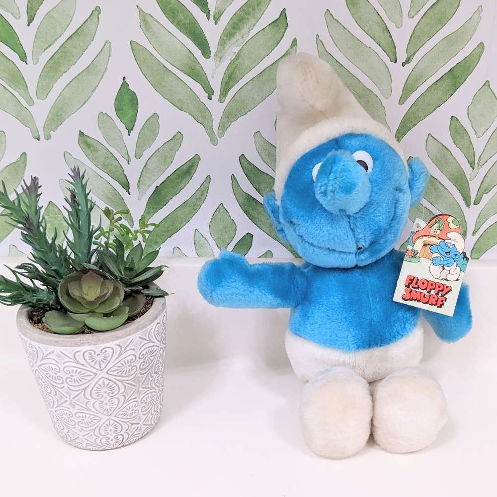 ⭐Floppy Smurf Stuffie NWT⭐